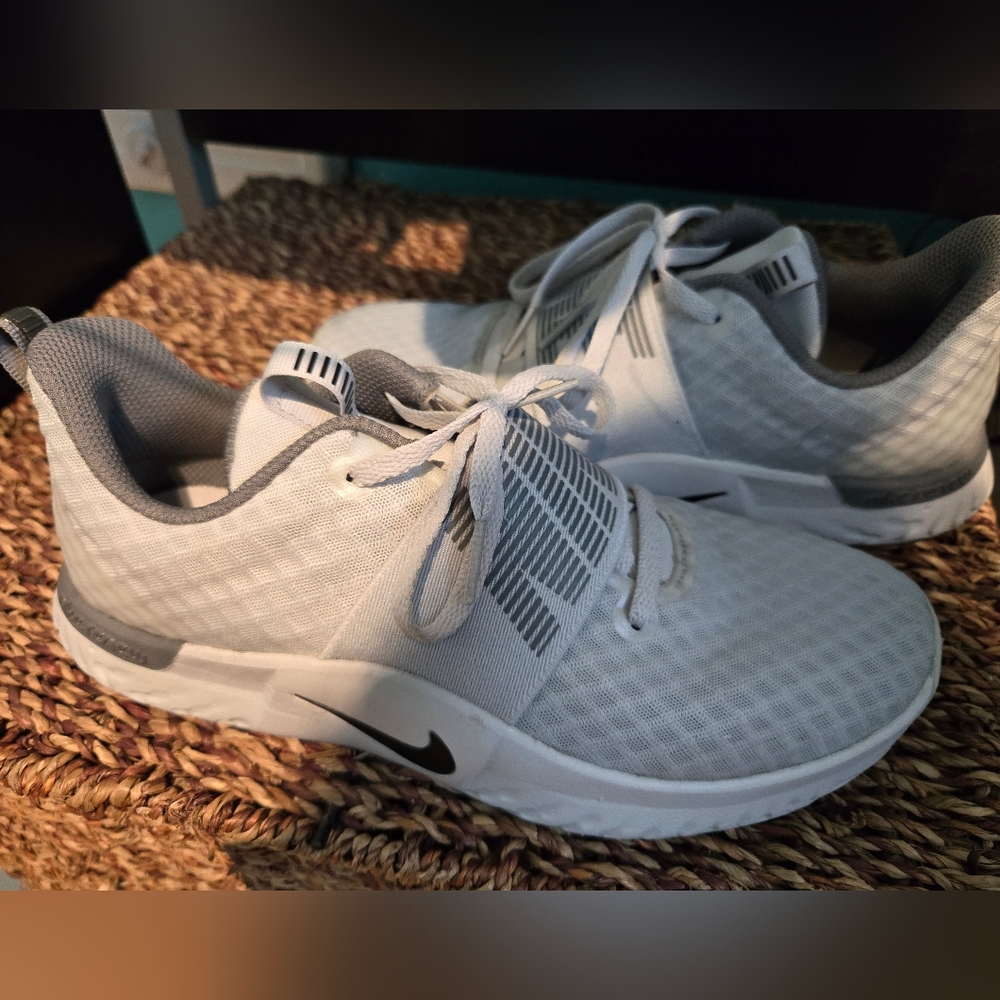 Nike White and Gray Sneakers
